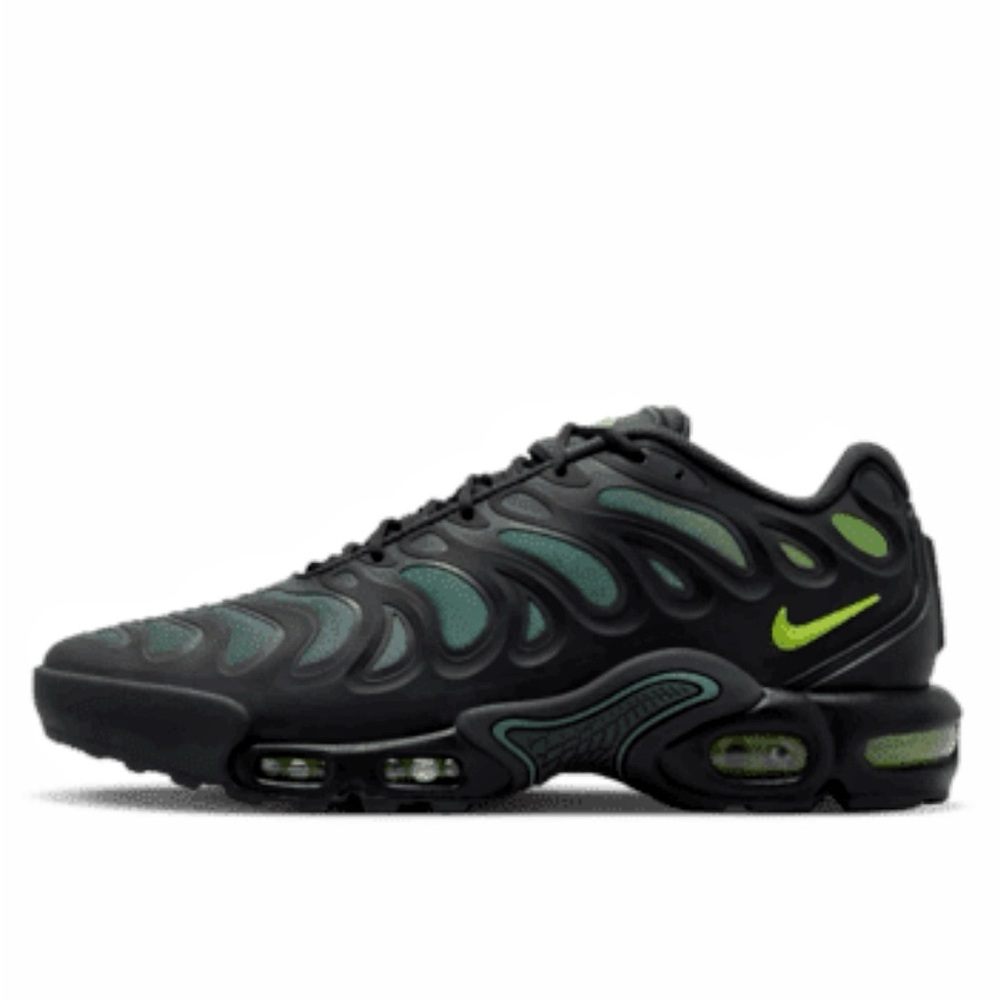 NIKE AIR MAX PLUS DRIFT